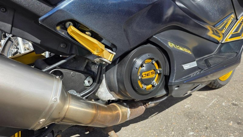 YAMAHA Tmax