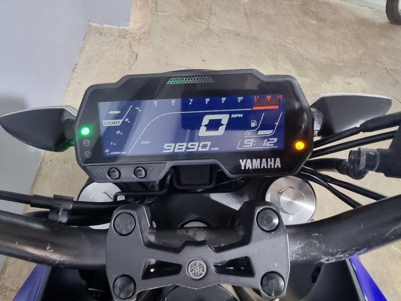 YAMAHA MT-125