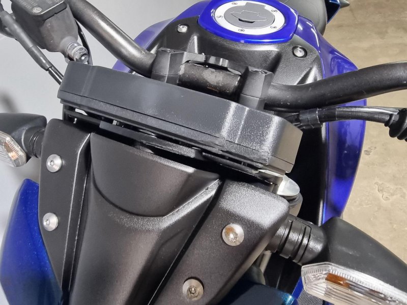 YAMAHA MT-125