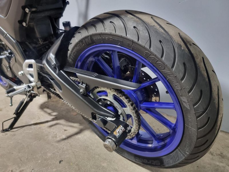 YAMAHA MT-125
