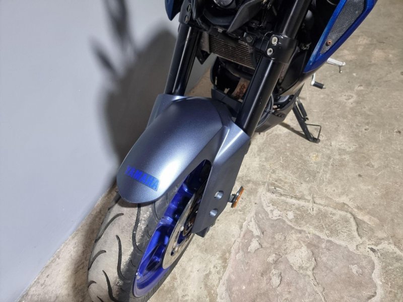 YAMAHA MT-125