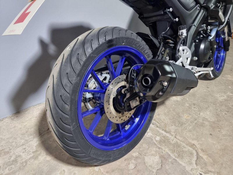 YAMAHA MT-125