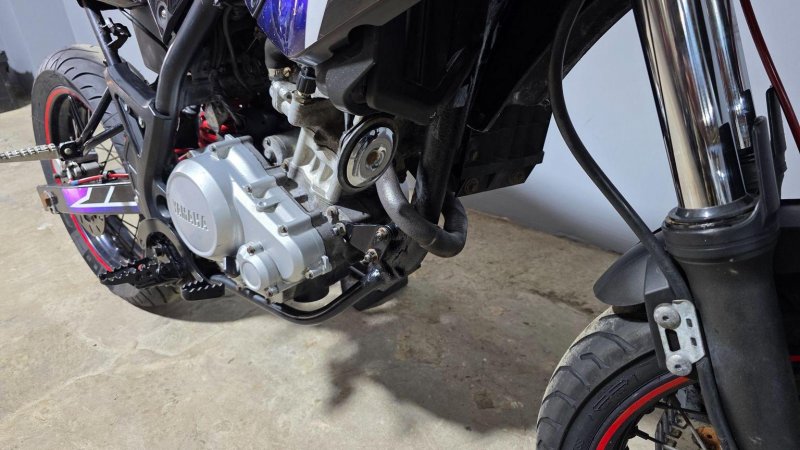 YAMAHA WR
