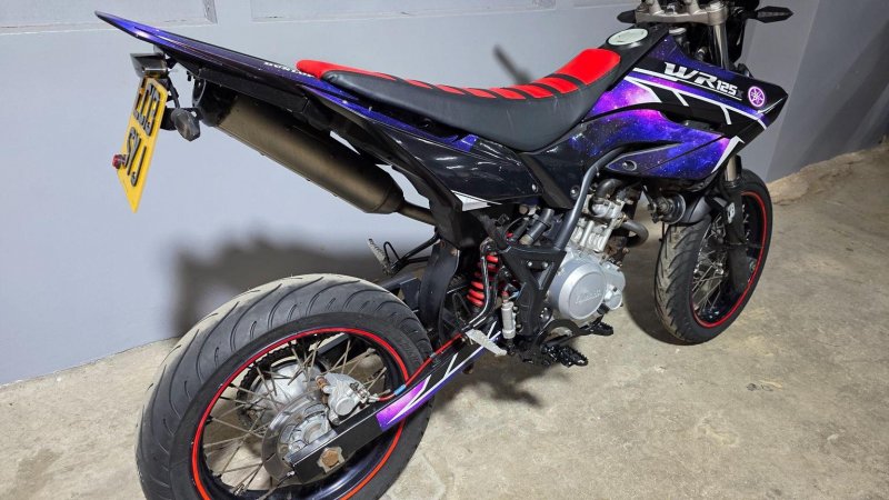 YAMAHA WR