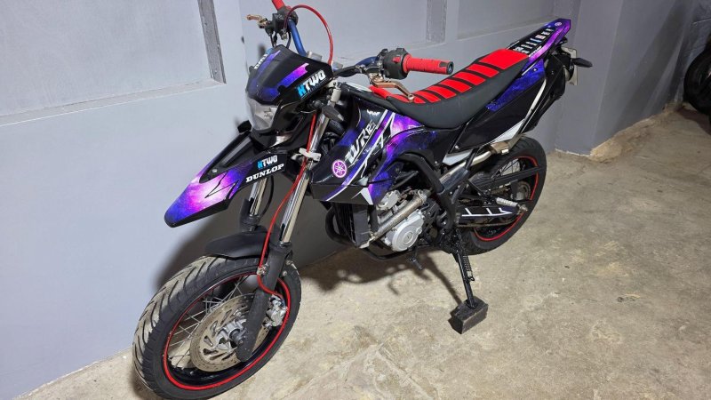 YAMAHA WR