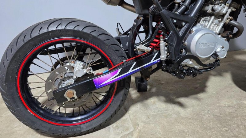 YAMAHA WR