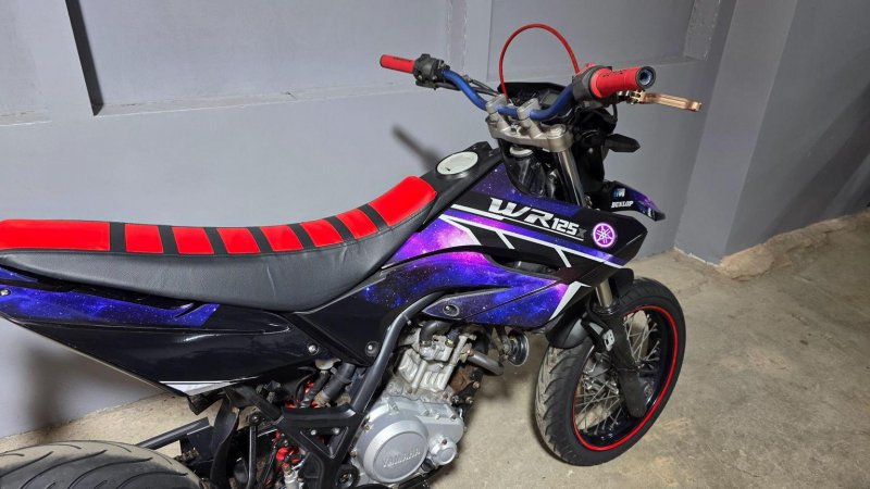 YAMAHA WR