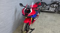 HONDA CBR1000RR-R FIREBLADE