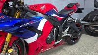 HONDA CBR1000RR-R FIREBLADE