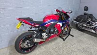 HONDA CBR1000RR-R FIREBLADE