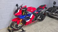 HONDA CBR1000RR-R FIREBLADE