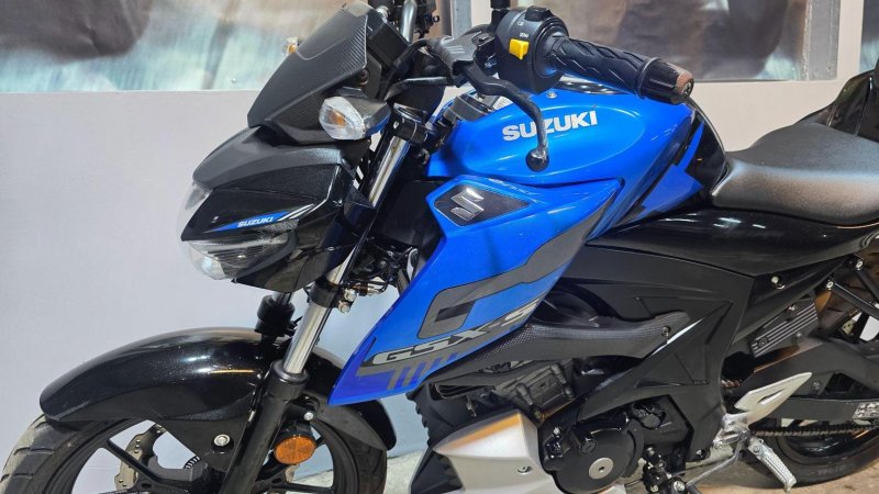 SUZUKI GSX-S125