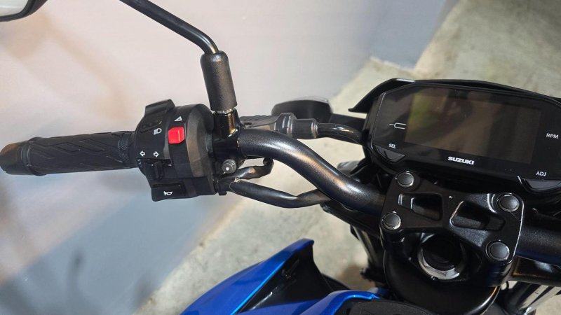 SUZUKI GSX-S125