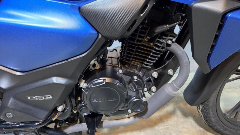 HONDA CB125F