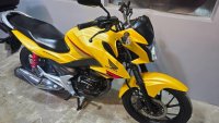 HONDA CB125F