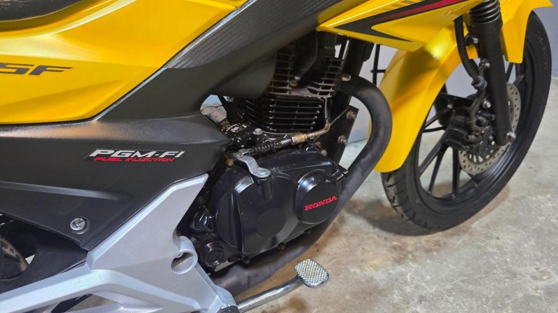 HONDA CB125F