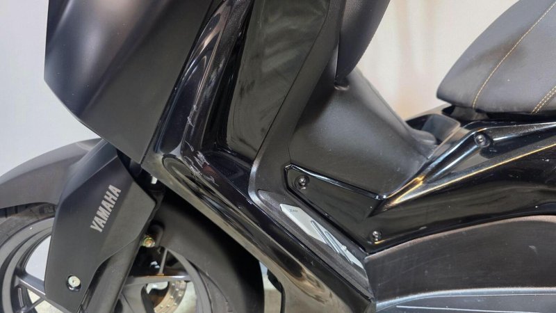 YAMAHA X-Max