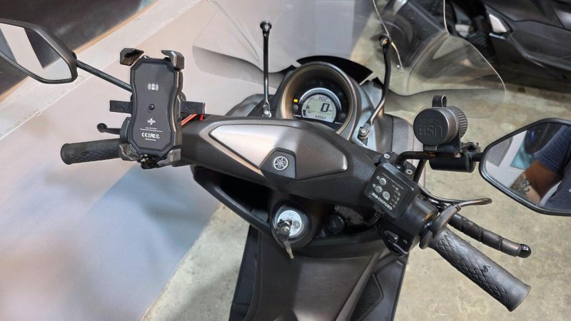 YAMAHA Nmax