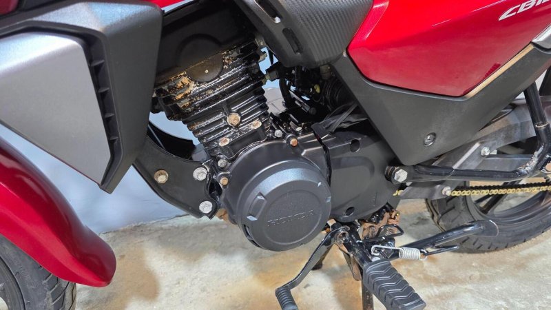HONDA CB125F
