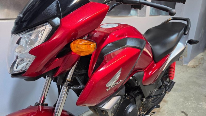 HONDA CB125F