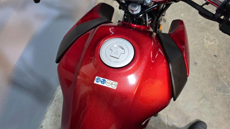 HONDA CB125F