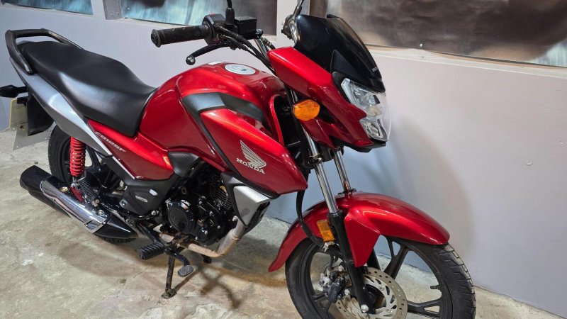 HONDA CB125F