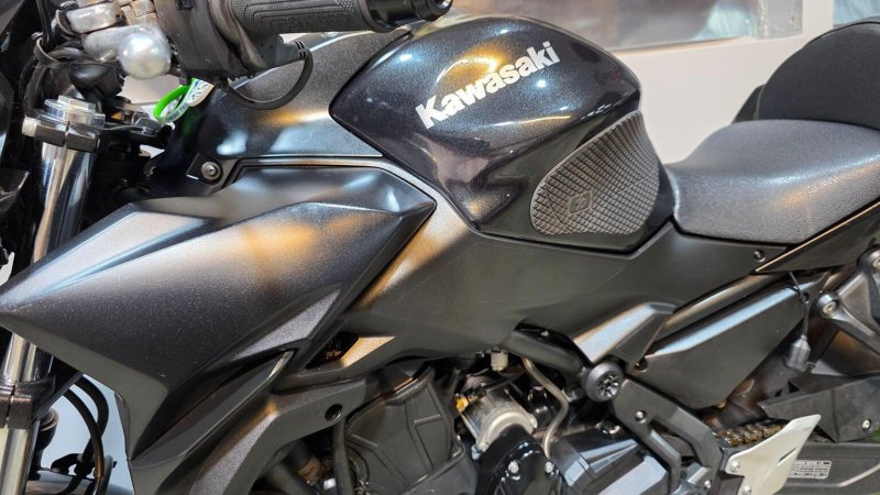 KAWASAKI Z650