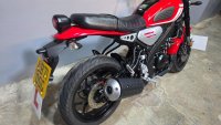 YAMAHA 