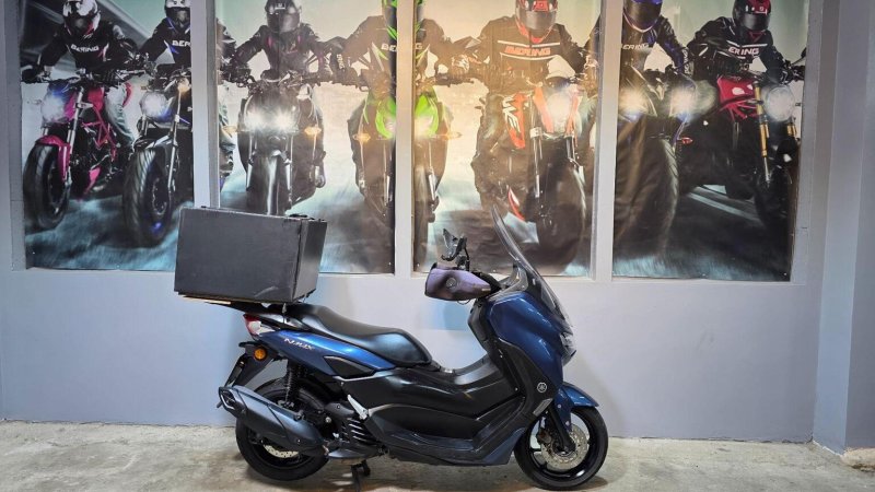 YAMAHA Nmax