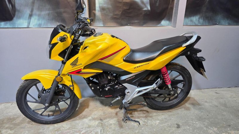 HONDA CB125F