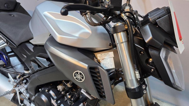 YAMAHA MT-125