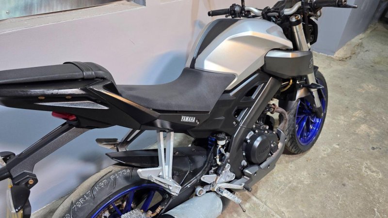 YAMAHA MT-125