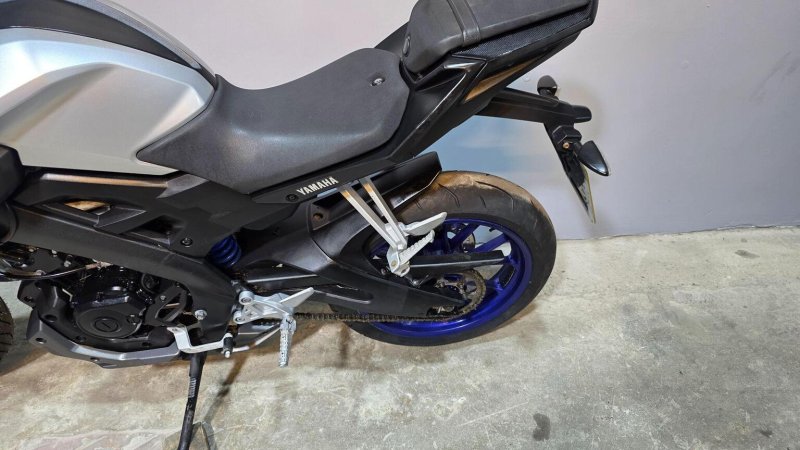 YAMAHA MT-125
